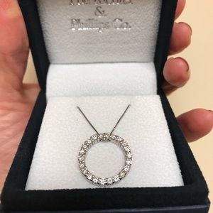 Diamond circle necklace, 1 ct tw. 14k white gold.